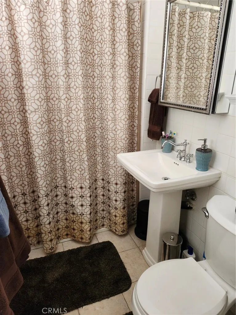 23609 Canyon Lake Drive N, Canyon Lake, California 92587 home-pic-11