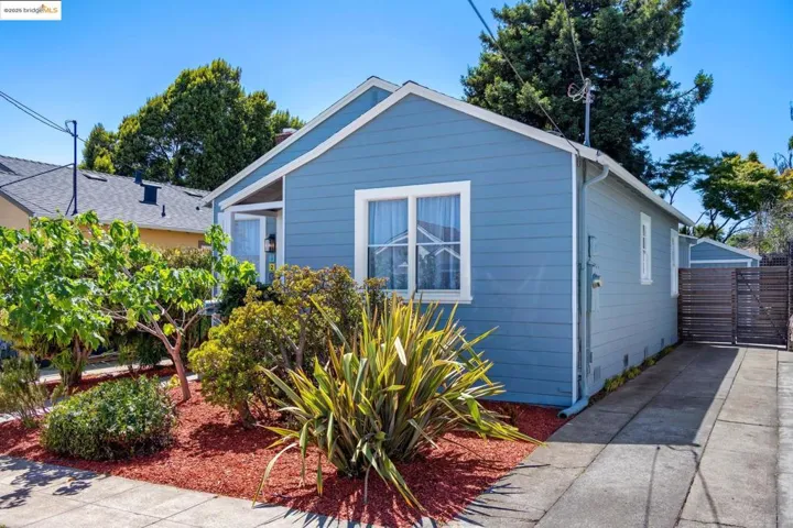 623 38th St, Richmond, California 94805