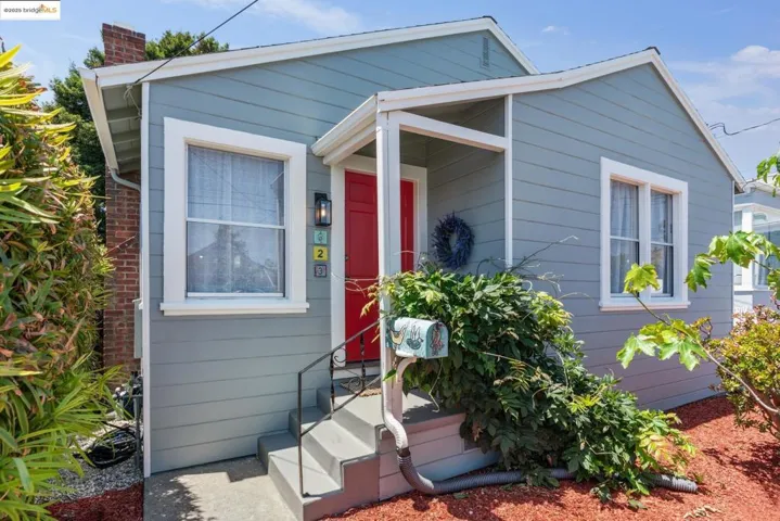 623 38th St, Richmond, California 94805