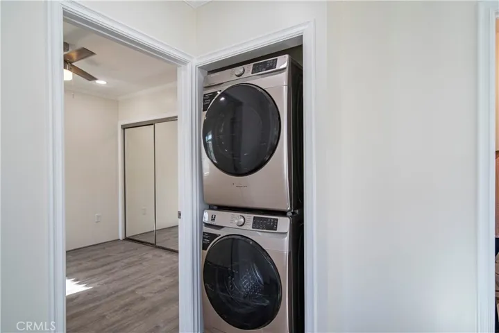 Private in unit Washer/dryer
