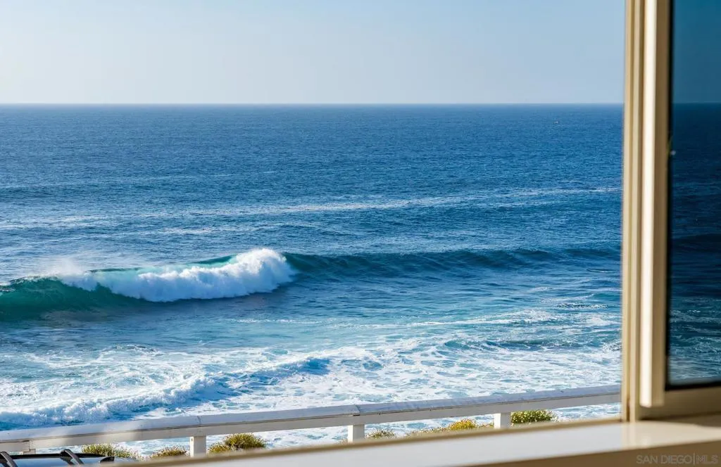 939 Coast Blvd 4a, La Jolla, California 92037 home-pic-19