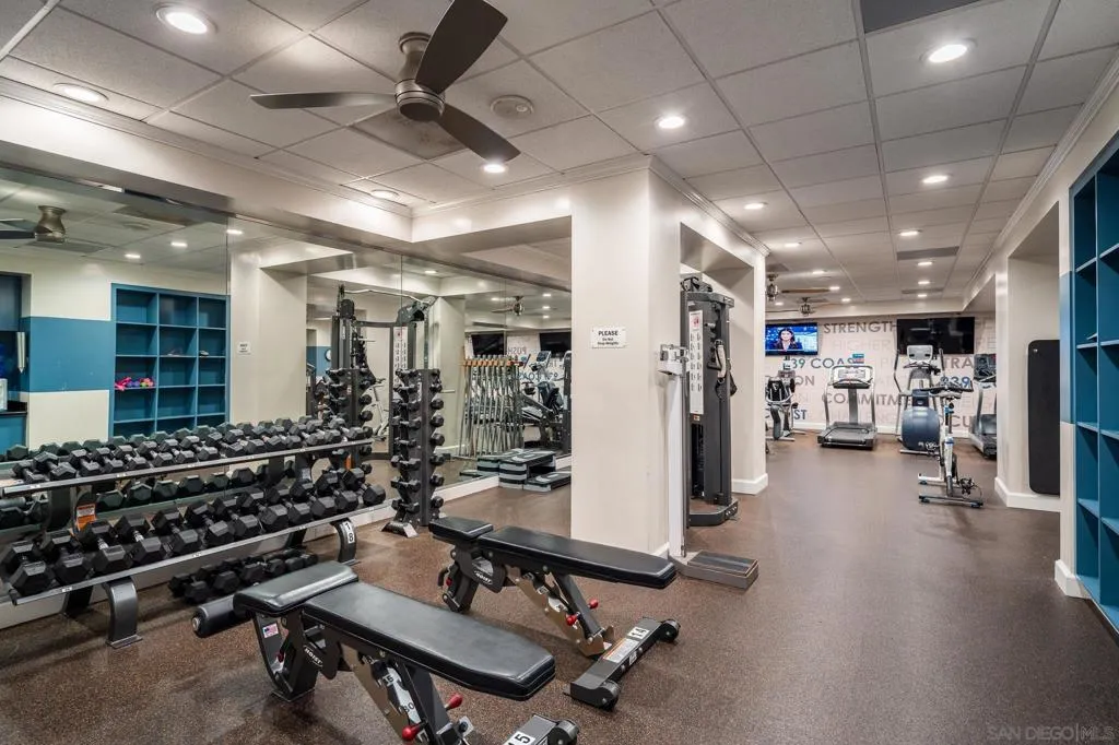 939 Coast Blvd 4a, La Jolla, California 92037 home-pic-34
