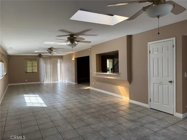 45712 Classic Way, Temecula, California 92592
