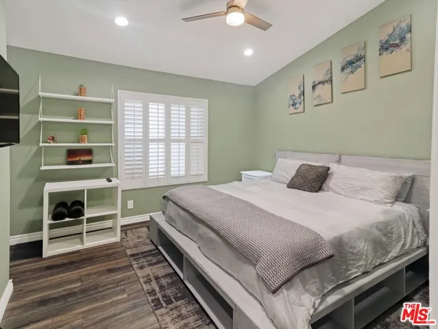 1637 E 5th Street 302, Long Beach, California 90802
