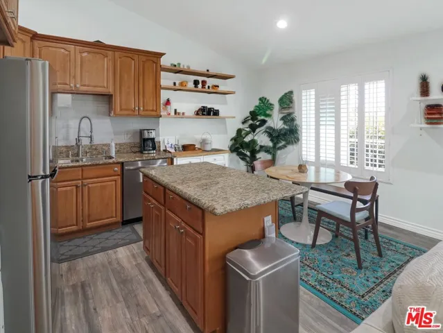 1637 E 5th Street 302, Long Beach, California 90802