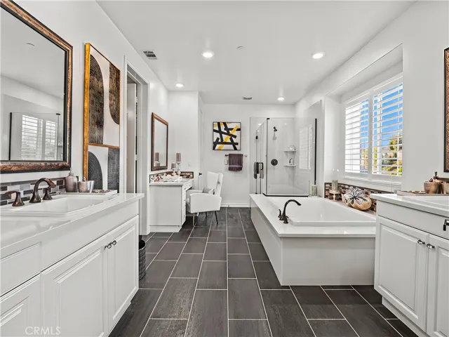 22385 Midtown Court, Saugus, California 91350