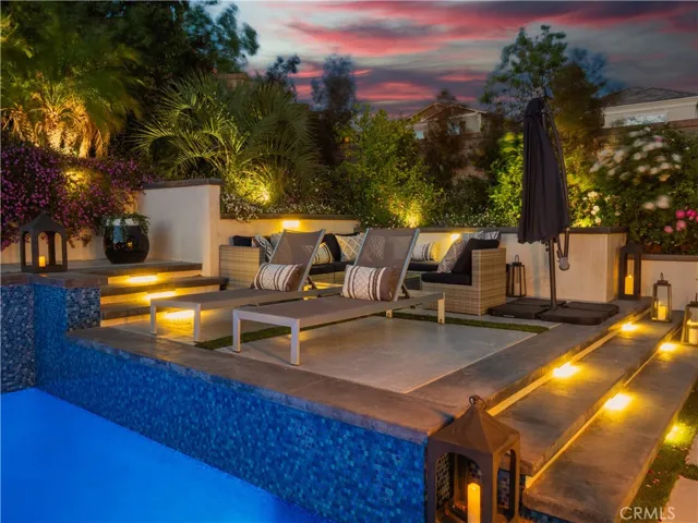 22385 Midtown Court, Saugus, California 91350
