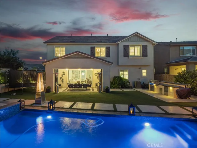 22385 Midtown Court, Saugus, California 91350