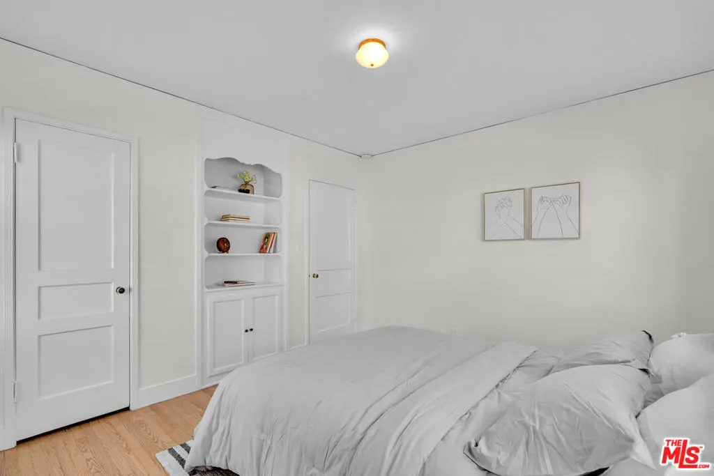 5248 Parkglen Avenue, Los Angeles, California 90043 home-pic-13