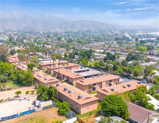 345 W 41st Street, San Bernardino, California 92407