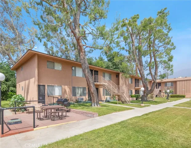 345 W 41st Street, San Bernardino, California 92407
