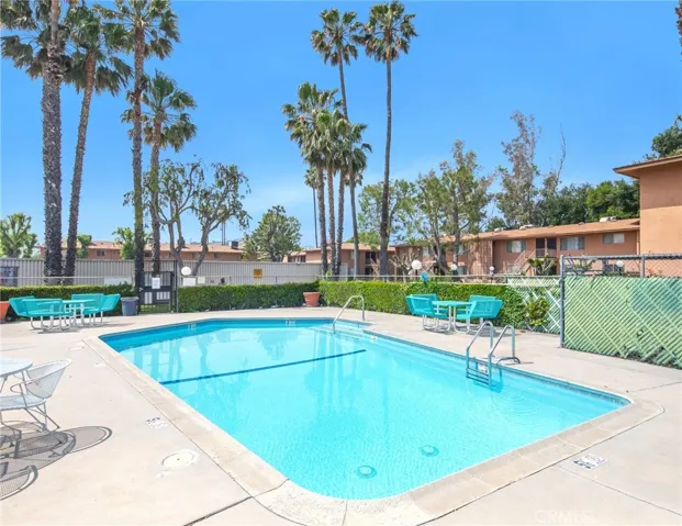 345 W 41st Street, San Bernardino, California 92407