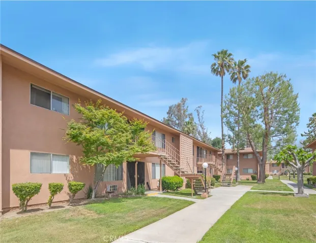 345 W 41st Street, San Bernardino, California 92407