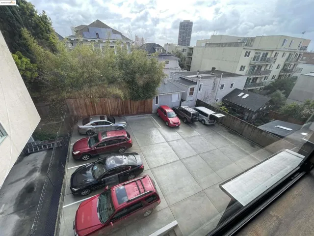 290 Park View Terrace, Oakland, California 94610