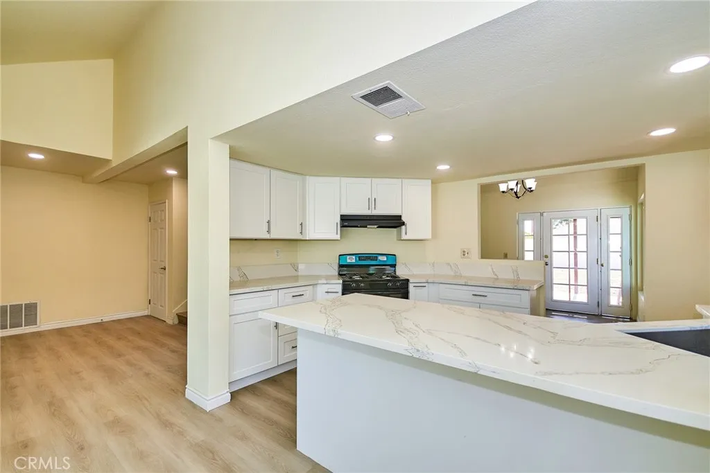 13855 Calada Drive, Moreno Valley, California 92553 home-pic-38