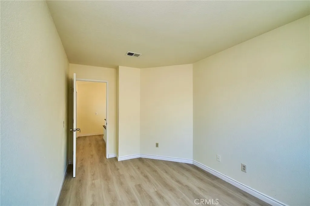 13855 Calada Drive, Moreno Valley, California 92553 home-pic-31