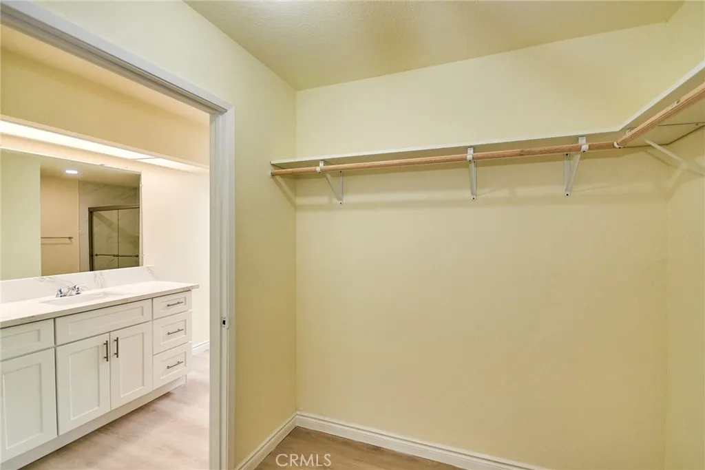 13855 Calada Drive, Moreno Valley, California 92553 home-pic-34