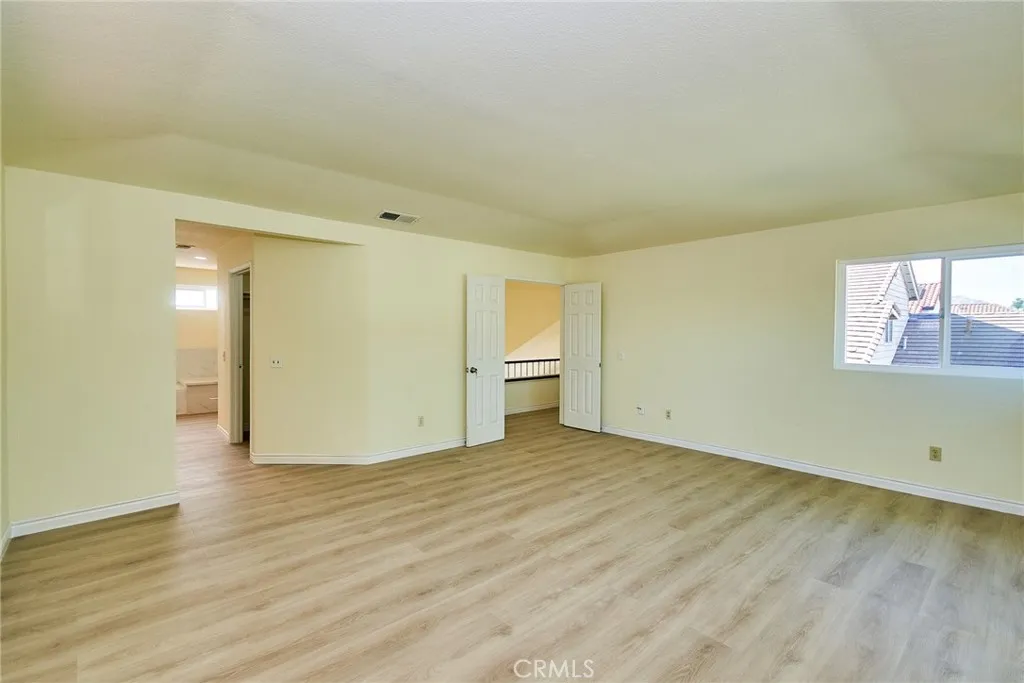 13855 Calada Drive, Moreno Valley, California 92553 home-pic-28