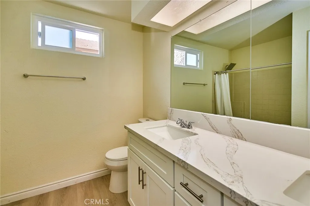13855 Calada Drive, Moreno Valley, California 92553 home-pic-21