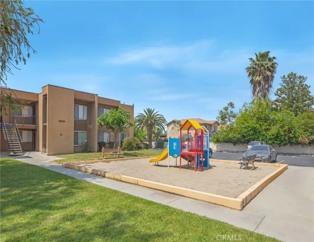 1066 N Orange Street, Riverside, California 92501