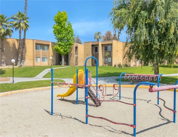 1066 N Orange Street, Riverside, California 92501
