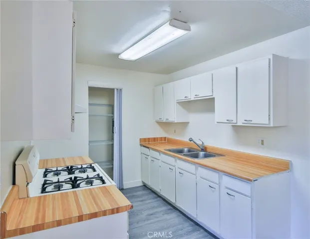 1066 N Orange Street, Riverside, California 92501