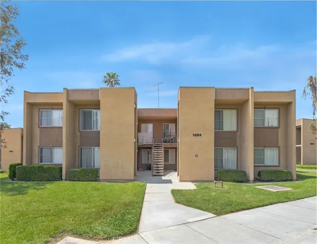 1066 N Orange Street, Riverside, California 92501