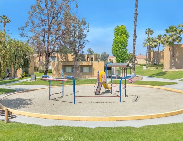 1066 N Orange Street, Riverside, California 92501