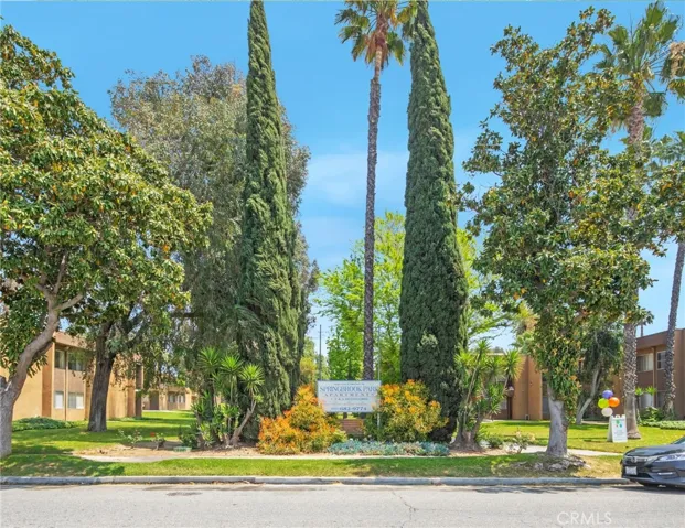 1066 N Orange Street, Riverside, California 92501