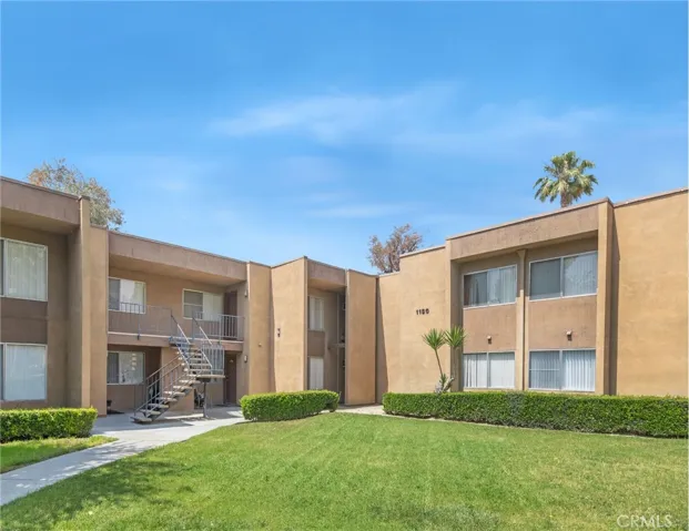1066 N Orange Street, Riverside, California 92501