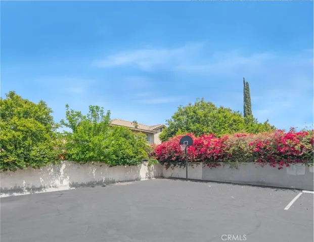 1066 N Orange Street, Riverside, California 92501