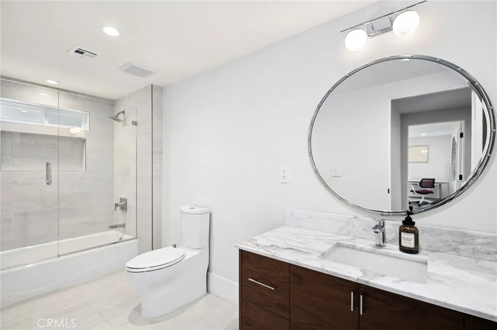 1435 Cerritos Drive, Laguna Beach, California 92651 home-pic-15