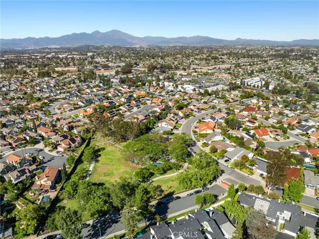 Don't miss the opportunity to make this charming property your new home!