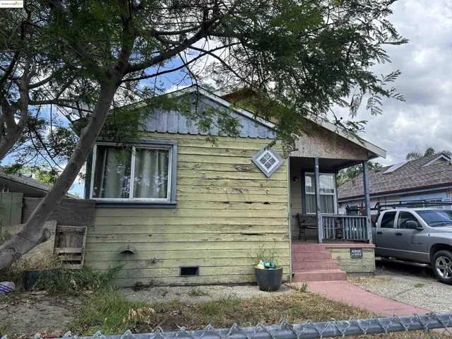 2057 84th Ave, Oakland, California 94621