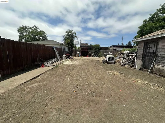 2057 84th Ave, Oakland, California 94621