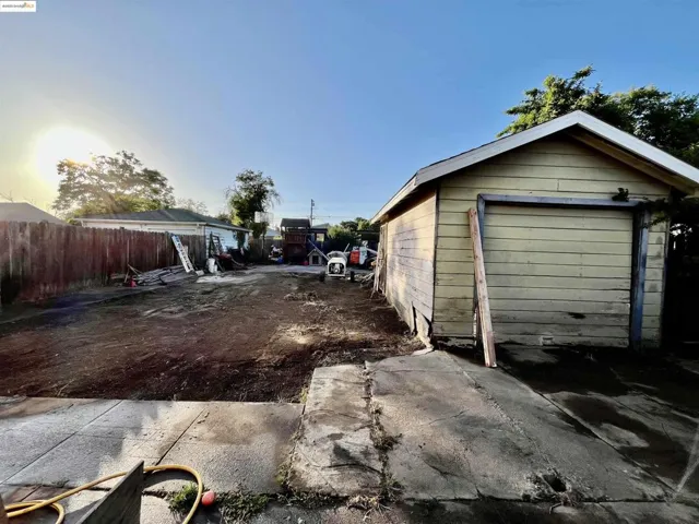 2057 84th Ave, Oakland, California 94621