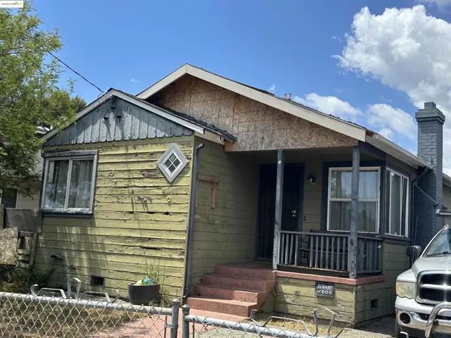 2057 84th Ave, Oakland, California 94621