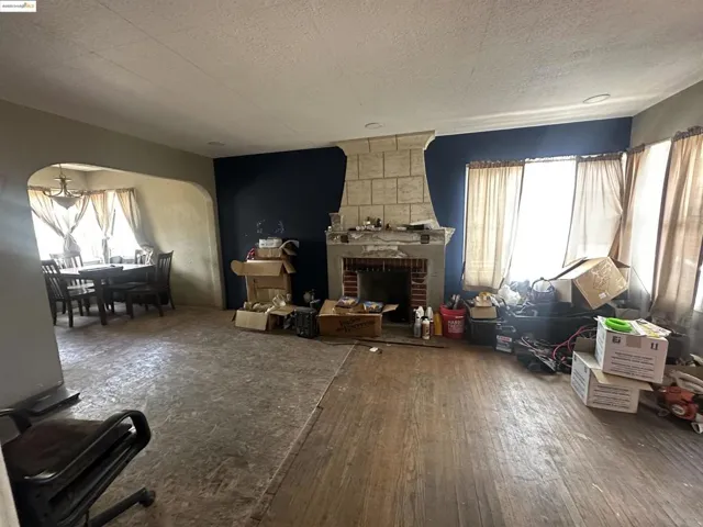 2057 84th Ave, Oakland, California 94621