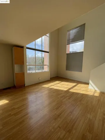 6450 Doyle Street, Emeryville, California 94606-8