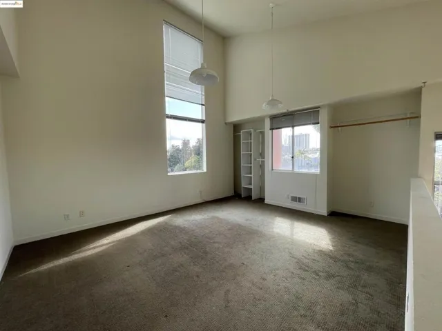 6450 Doyle Street, Emeryville, California 94606-8