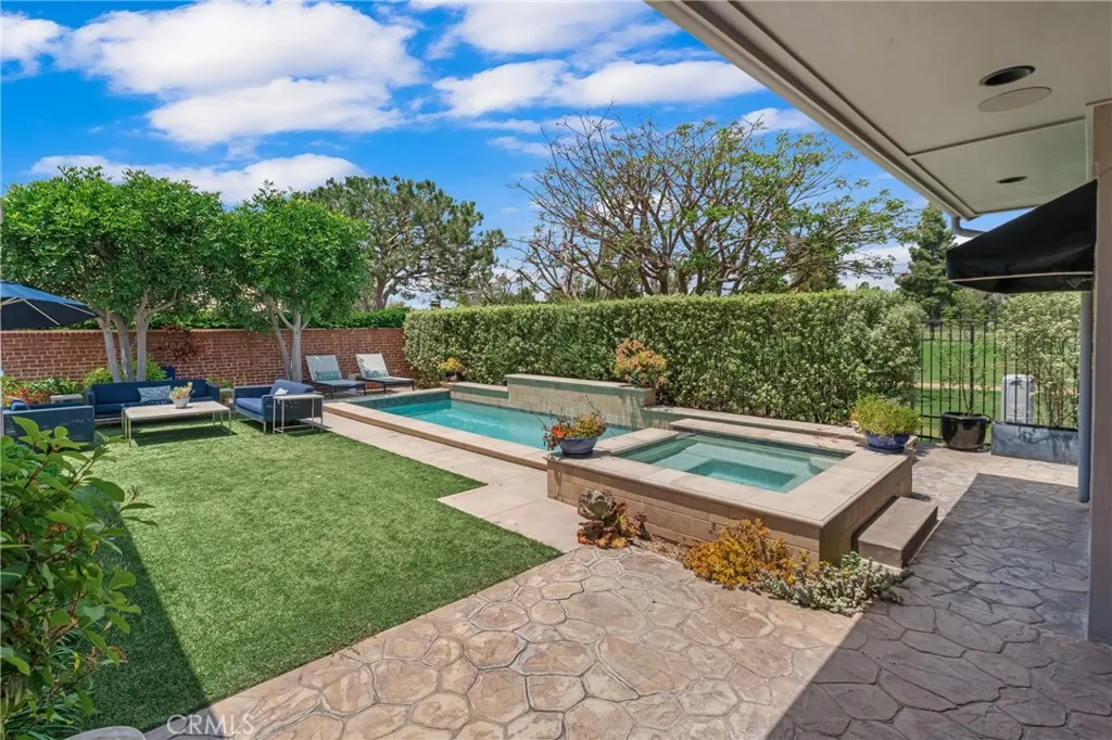 4275 Country Club Drive, Long Beach, California 90807 home-pic-60