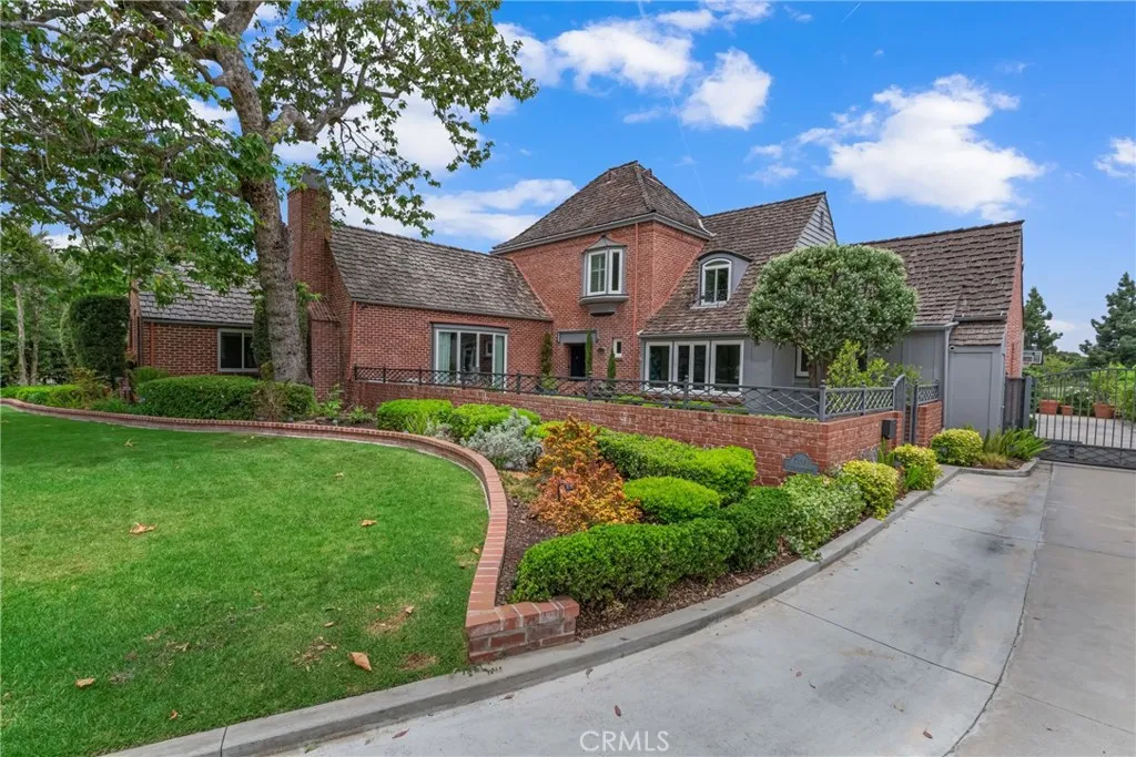 4275 Country Club Drive, Long Beach, California 90807 home-pic-4