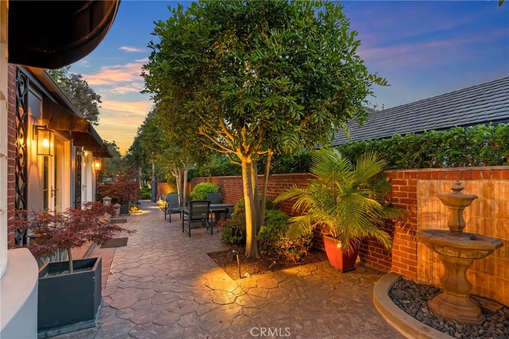 4275 Country Club Drive, Long Beach, California 90807 home-pic-11