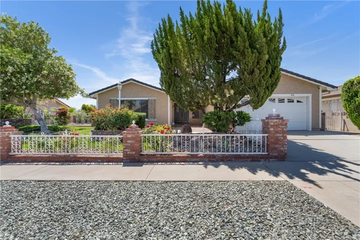 410 Fantasy Street, Palmdale, California 93551