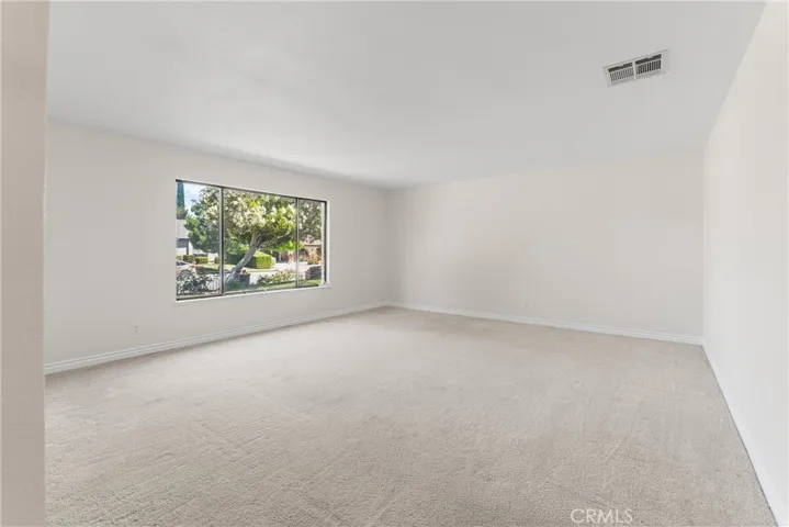 410 Fantasy Street, Palmdale, California 93551