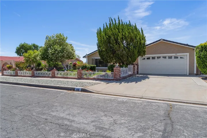 410 Fantasy Street, Palmdale, California 93551