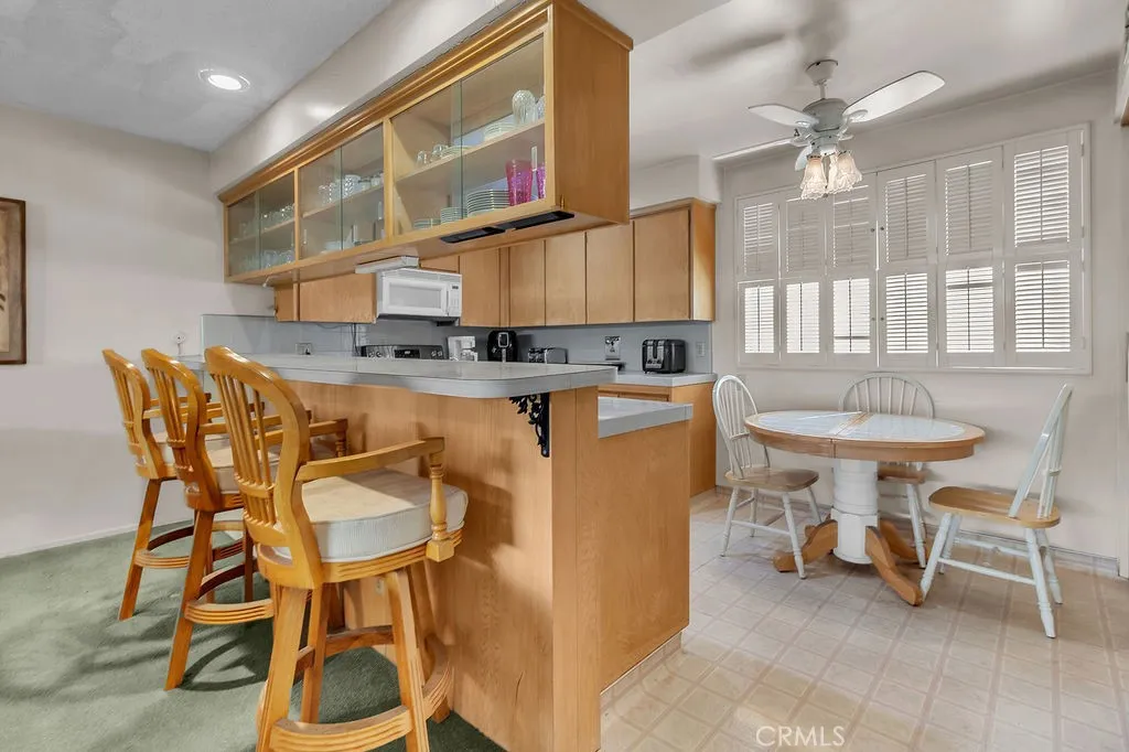 5348 Fairview Boulevard 3, Ladera Heights, California 90056 home-pic-5