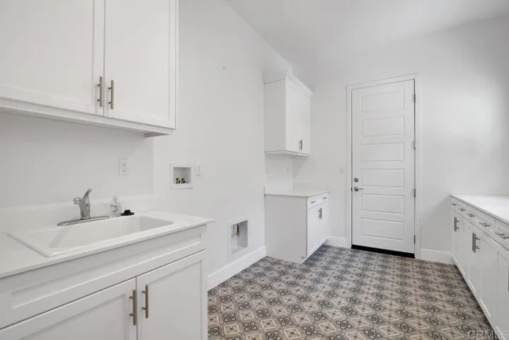 1733 Lemonadeberry Lane, Vista, California 92084