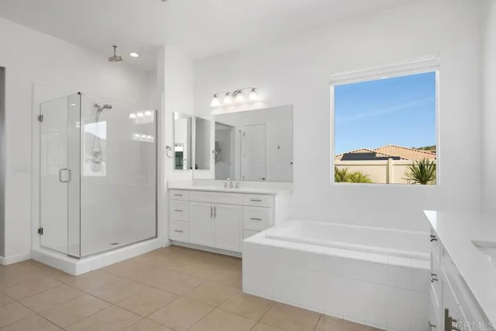 1733 Lemonadeberry Lane, Vista, California 92084