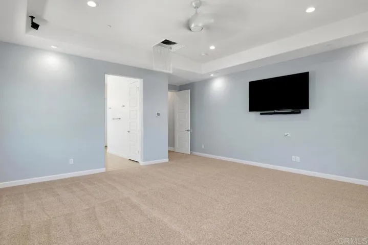 1733 Lemonadeberry Lane, Vista, California 92084
